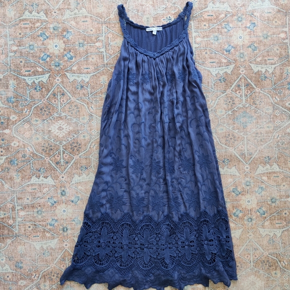 Italian Floral Embroidered Dress - Picture 5 of 8